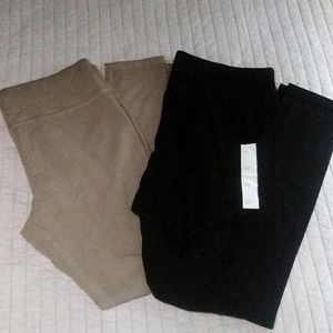 2 pair L leggings